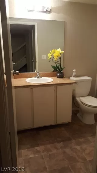 Photo #3: 2025897 Listing