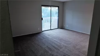 Photo #6: 2025897 Listing