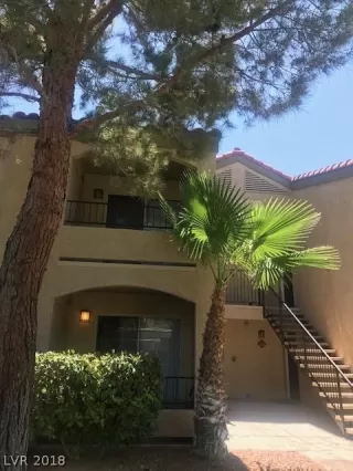 Photo #1: 2026385 Listing 