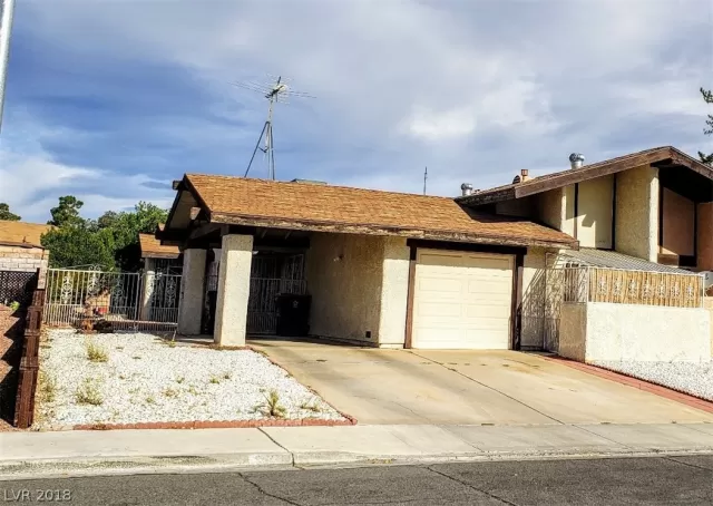 MLS: 2026556 Condo For Sale