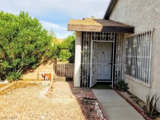 Photo #2: 2026556 Listing