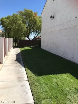 Photo #3: 2026589 Listing