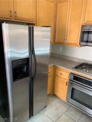 Photo #4: 2026979 Listing