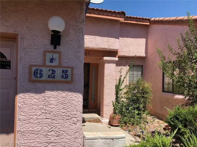 MLS: 2028191 Condo For Sale