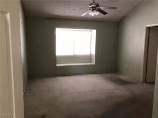 Photo #3: 2028191 Listing 