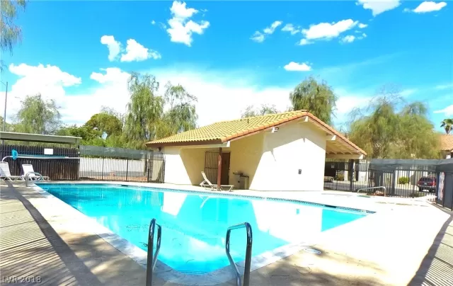 MLS: 2028496 Condo For Sale