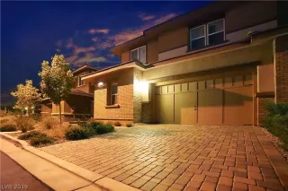 Photo #1: 2028612 Listing 