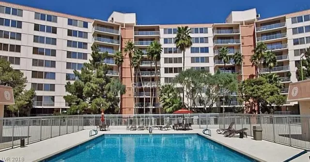 MLS: 2028749 Condo For Sale