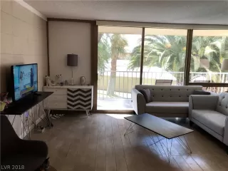 Photo #1: 2028749 Listing 