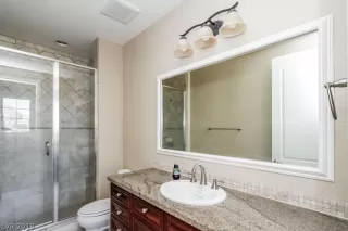 Photo #1: 2029009 Listing