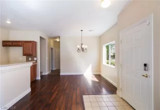 Photo #3: 2029830 Listing 
