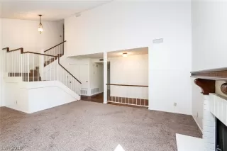 Photo #2: 2030645 Listing