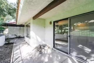 Photo #3: 2030645 Listing