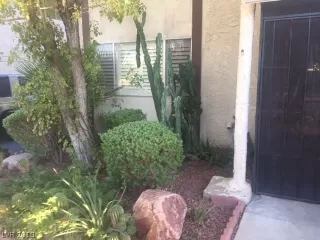 Photo #1: 2030696 Listing