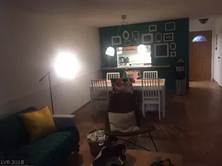 Photo #4: 2030696 Listing