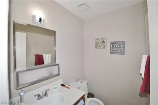 Photo #6: 2030783 Listing 