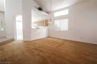 Photo #6: 2031038 Listing 