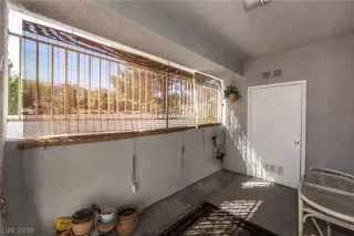 Photo #4: 2031990 Listing