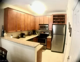 Photo #1: 2032031 Listing