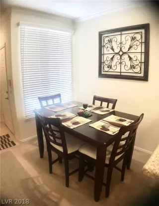 Photo #5: 2032031 Listing