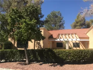 Photo #1: 2032835 Listing