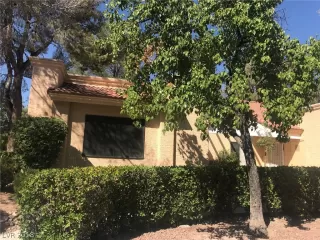 Photo #2: 2032835 Listing