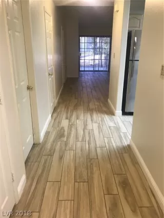 Photo #3: 2032835 Listing