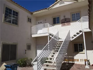 Photo #1: 2032905 Listing