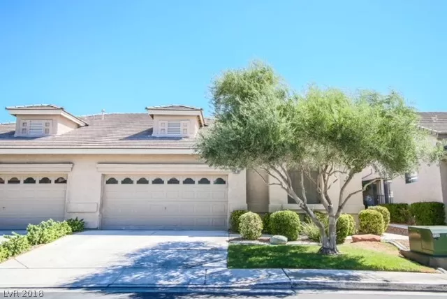 MLS: 2033037 Condo For Sale