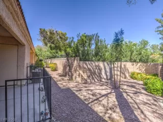 Photo #1: 2033411 Listing