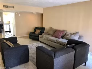 Photo #3: 2033484 Listing