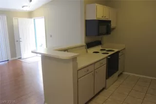 Photo #3: 2034070 Listing 