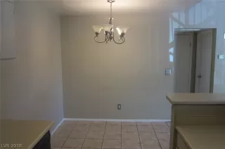 Photo #5: 2034070 Listing 