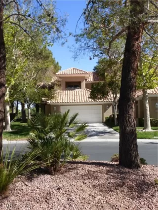 Photo #2: 2034370 Listing 