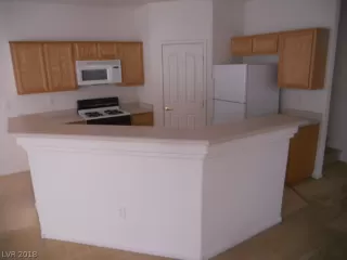 Photo #2: 2034665 Listing 