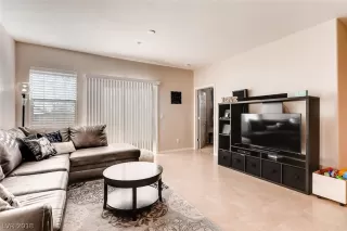 Photo #4: 2034674 Listing 