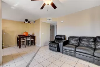 Photo #5: 2034834 Listing