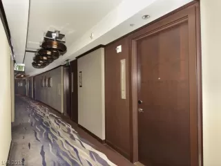 Photo #1: 2035189 Listing