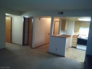 Photo #1: 2035337 Listing 