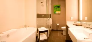 Photo #4: 2035381 Listing