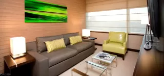 Photo #5: 2035381 Listing