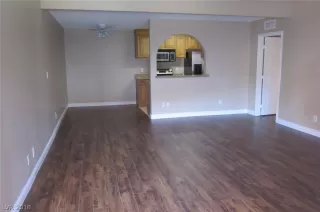 Photo #2: 2035811 Listing