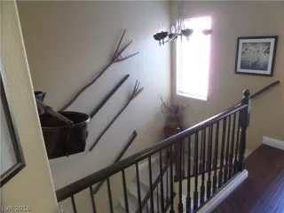 Photo #6: 2035919 Listing 