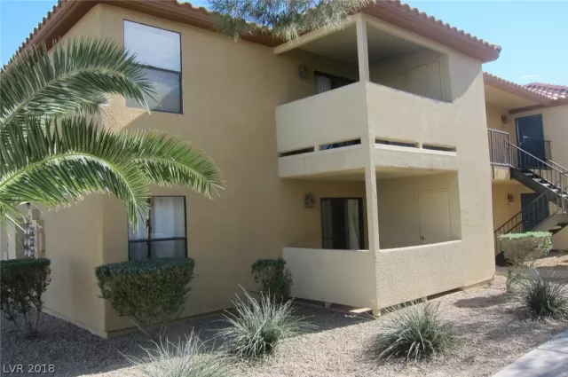 MLS: 2036026 Condo For Sale