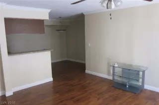 Photo #4: 2036026 Listing