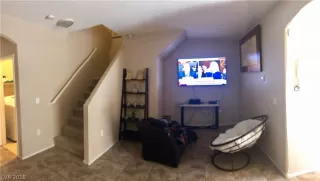 Photo #4: 2036073 Listing 