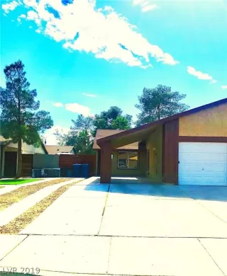 Photo #1: 2036121 Listing