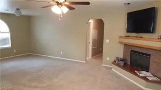 Photo #6: 2036230 Listing