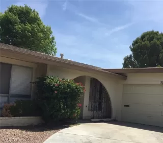 Photo #1: 2036568 Listing