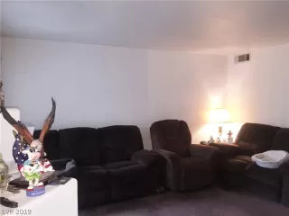 Photo #3: 2036673 Listing 